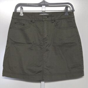 Croft & Barrow Classic Fit Skort Sz 8 P Olive Green